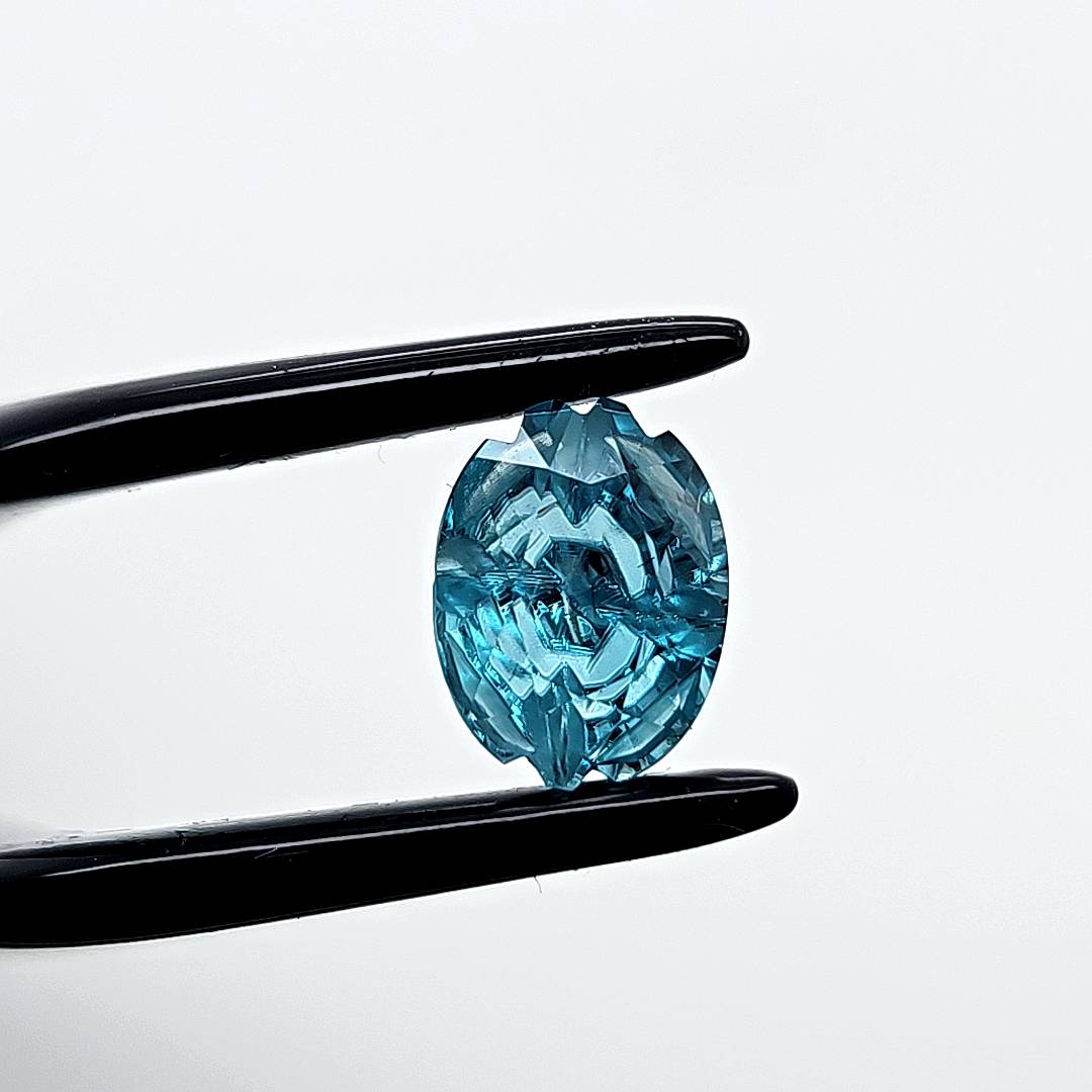 02.42ct Zircon