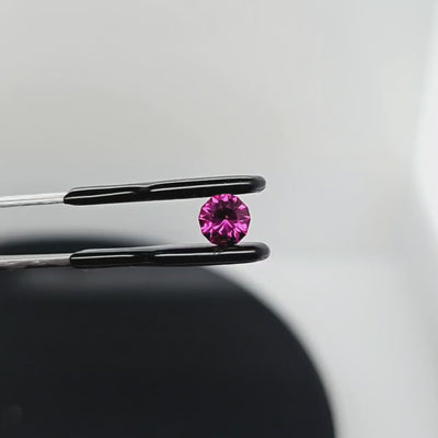 00.69ct RC Rhodolite Garnet