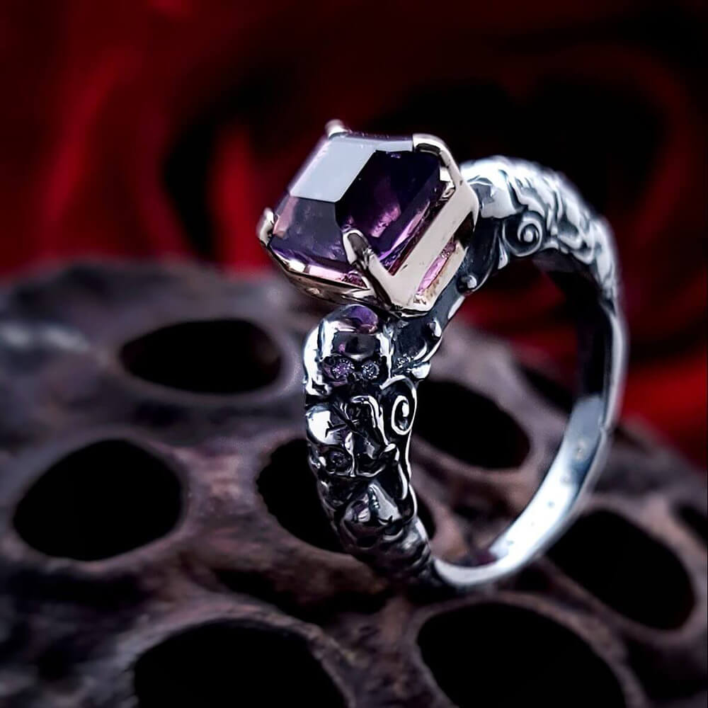 Elegant Jewelry and Gemstones by Steven Tyler the Designer ...